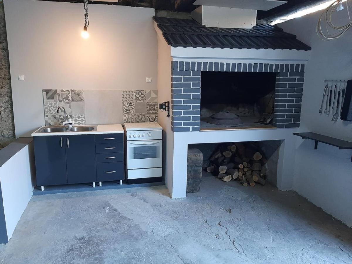 Apartman Alberta โวดีเซ ภายนอก รูปภาพ